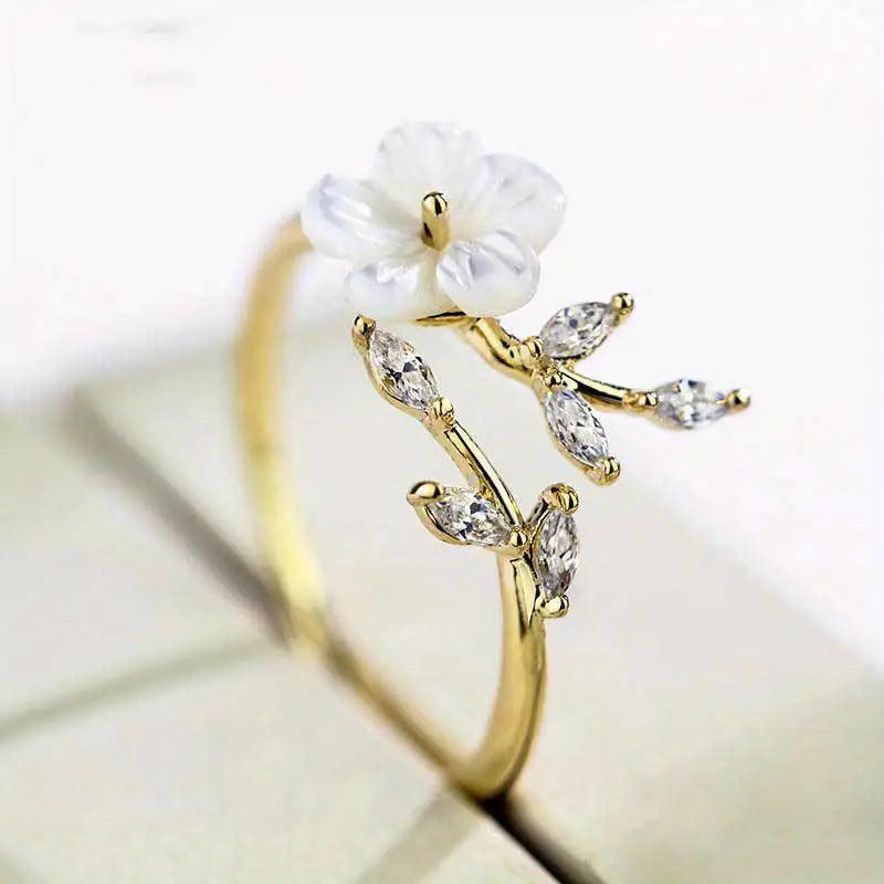 Creative Flower Leaf Ring