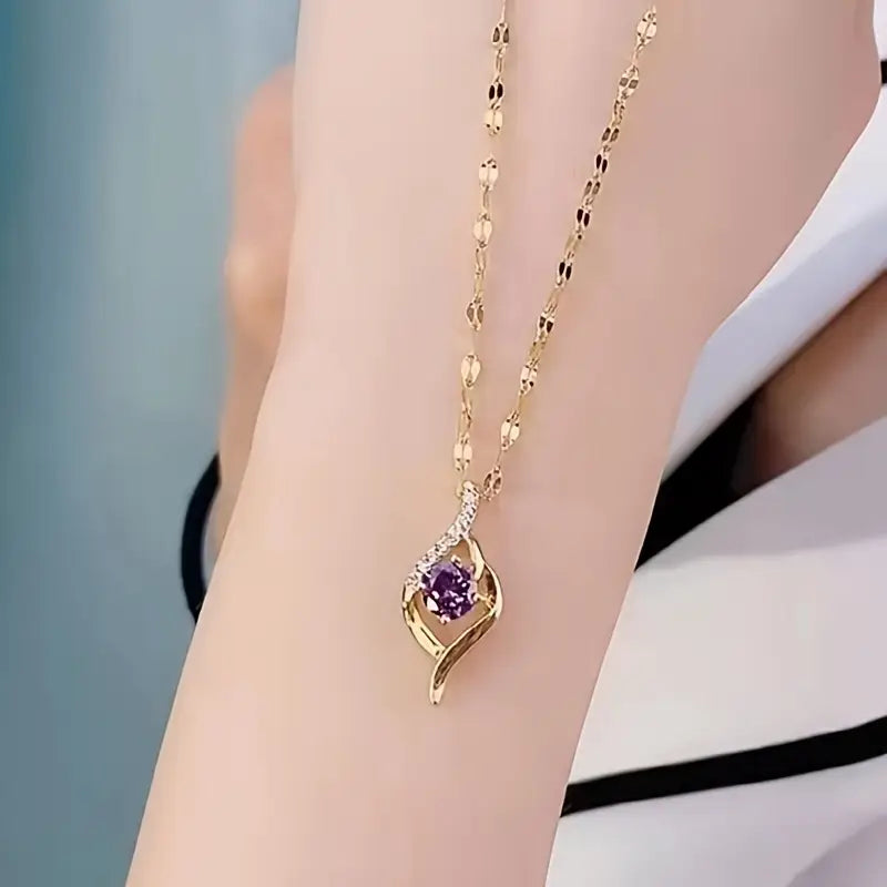 Elegant Alloy Necklace for Women, 2024 New Model, Synthetic Cubic Zirconia Pendant,