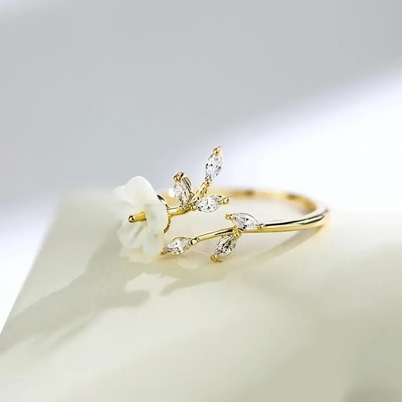 Creative Flower Leaf Ring